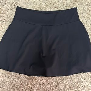 Black athletic skirt Jr large